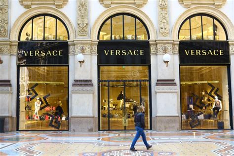 versace sede genova|versace online shop milano.